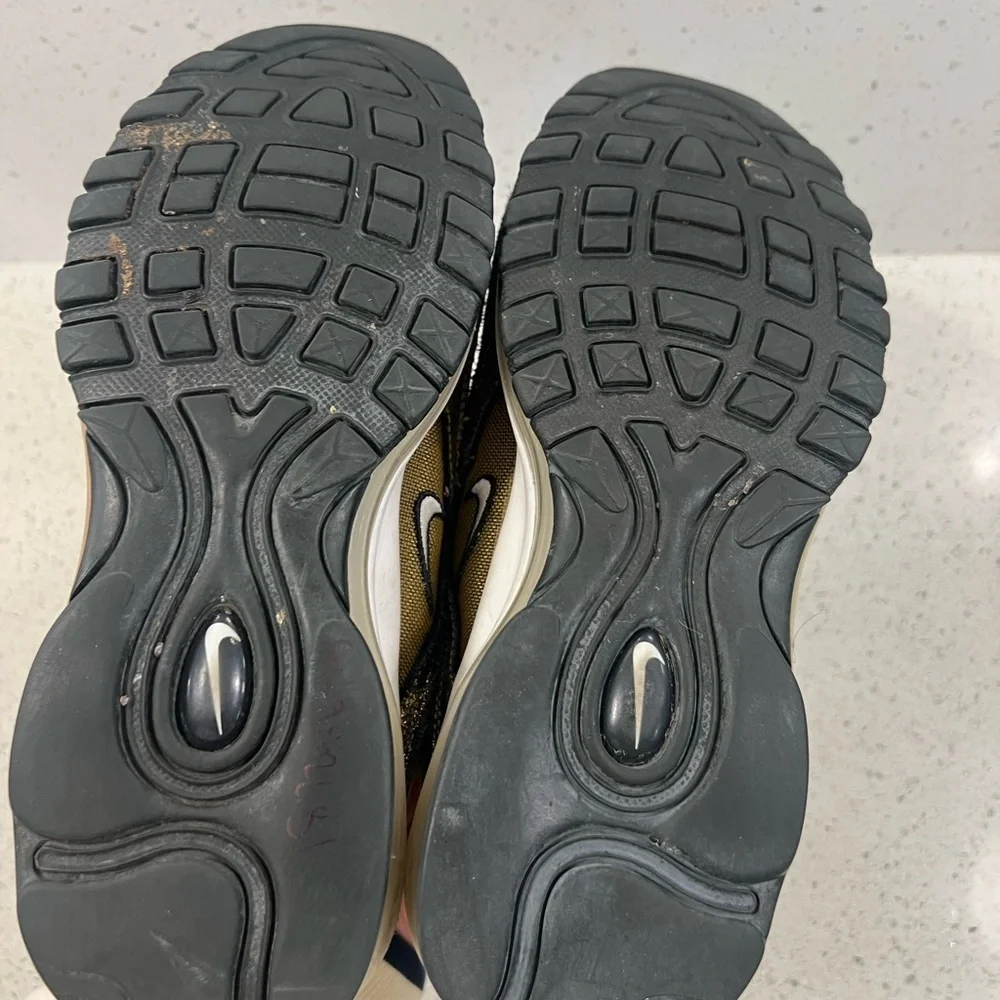 Nike Air Max 97 Golden Gals Sneaker 2021 Women’s Size 8